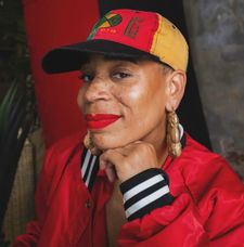 Instagram post by @chickenandchampagne