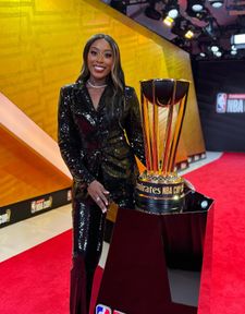 Instagram post by @chiney