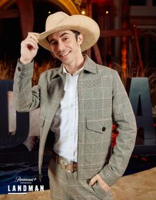 Instagram post by @chrisvillain