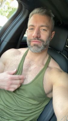 Instagram post by @coleconnorofficial