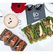 Instagram post by @coraincolor