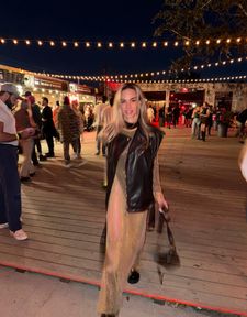 Instagram post by @cristiebesu