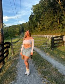Instagram post by @crosbaaaby