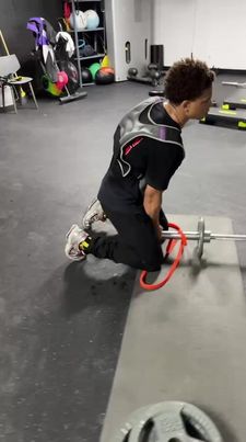 Instagram post by @curmelmoton1