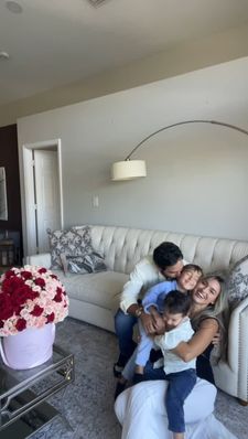 Instagram post by @daniduqued