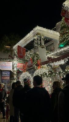 Instagram post by @danielazambito