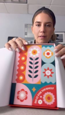 Instagram post by @daniellelampo