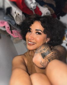 Instagram post by @dayana_jiselle