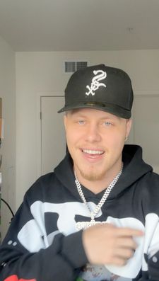 Instagram post by @deco2ta