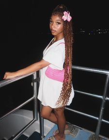 Instagram post by @delinahillock