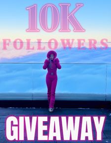 Instagram post by @denisepcosta