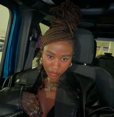 Instagram post by @dinekaa