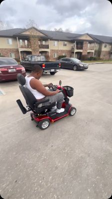 Instagram post by @djrevv