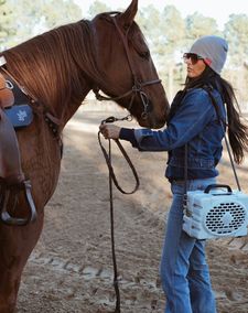 Instagram post by @doublediamondvet