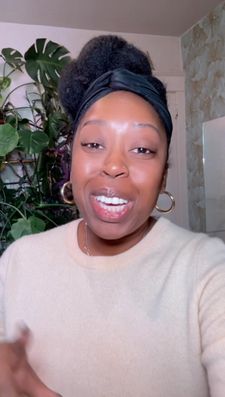 Instagram post by @dr.afia_abroad