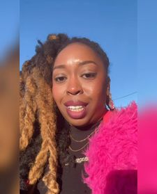 Instagram post by @dr.afia_abroad