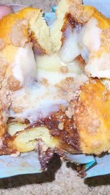 Instagram post by @eatzwithsweetz