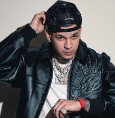 Instagram post by @edgarberlanga