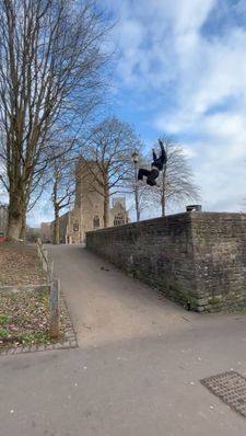 Instagram post by @edscott1