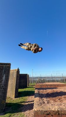 Instagram post by @edscott1