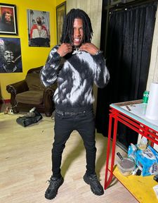 Instagram post by @el.kaskar