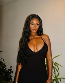 Instagram post by @elindasan