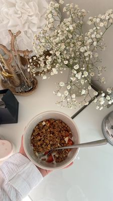 Instagram post by @ella.warrenx