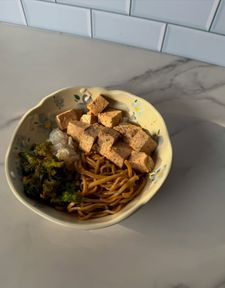 Instagram post by @emilytheplanteater