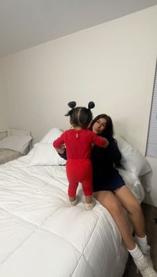 Instagram post by @evelynjuarezofficial