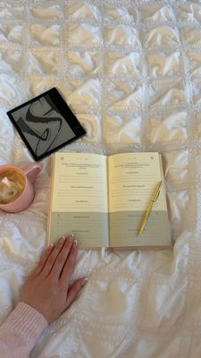 Instagram post by @fitnesswithsaz