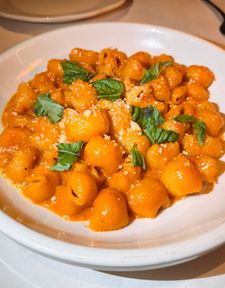 Instagram post by @foodiestoforkwith