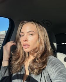 Instagram post by @gabi.greeneyes