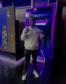 Instagram post by @gmayniac