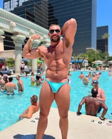 Instagram post by @grandaxis