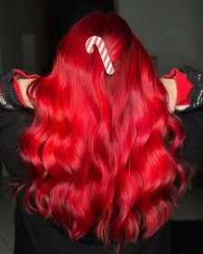 Instagram post by @hairbylunabelle