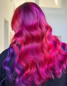 Instagram post by @hairbylunabelle