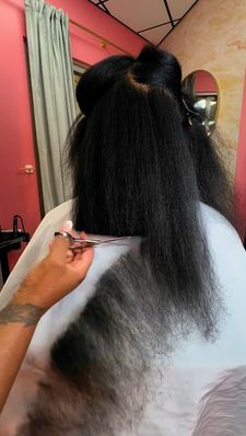 Instagram post by @hairbynay247