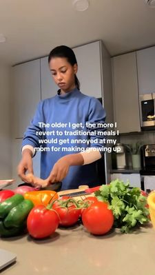 Instagram post by @hali.jama