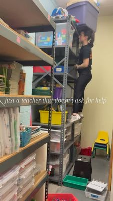 Instagram post by @happilyeverkinder