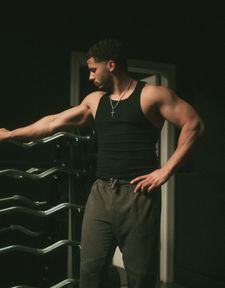 Instagram post by @harleyrgz