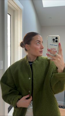 Instagram post by @hauskris