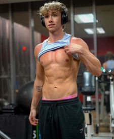 Instagram post by @haydengreenefit