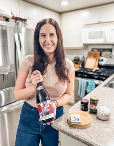 Instagram post by @hayleyscellar