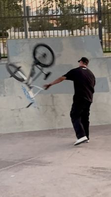 Instagram post by @highdeserttt