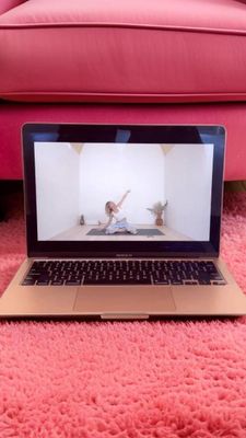 Instagram post by @hippykristen