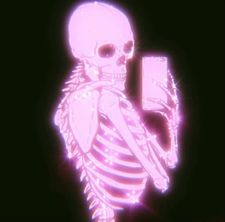 Instagram post by @hippykristen