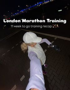 Instagram post by @hollyaarcher