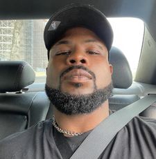 Instagram post by @iamdwreck