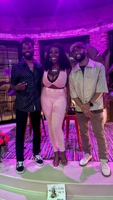 Instagram post by @iamkekenova