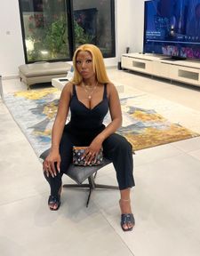 Instagram post by @ivie.ani